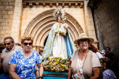 Una fiesta mariana en la ermita del Cañón del Río Lobos
