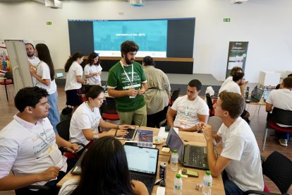 Se esperan 200 participantes al 'hackathon'.