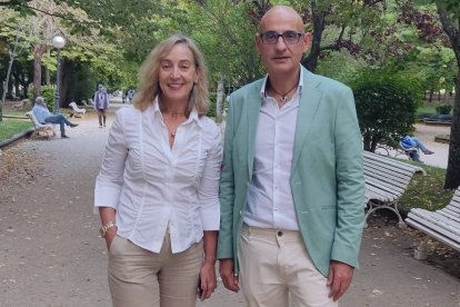 Sara López y Fernando Castillo, de Vox Soria.