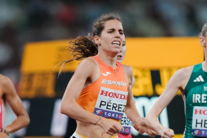 Marta Pérez en pleno esfuerzo en la final mundialista en Tokio.