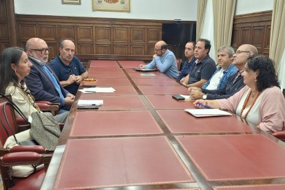 Reunión de la Subdelegación del Gobierno con organizaciones profesionales agrarias en la mañana de este martes.