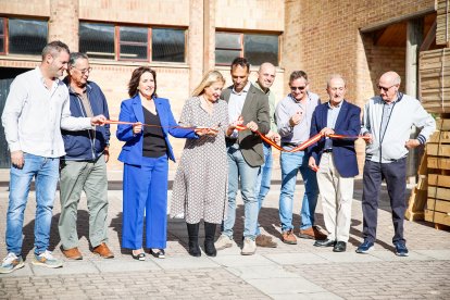 Autoridades en la inauguración de Durufema.