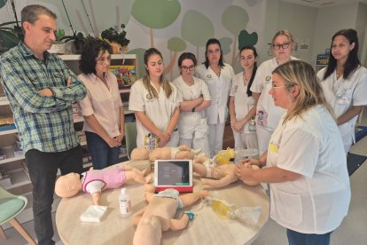 Taller de RCP en el hospital Santa Bárbara de Soria.