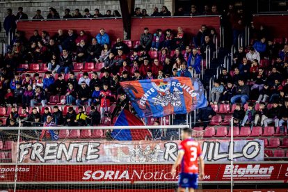 El equipo rojillo vence y pasa de ronda