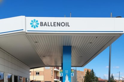 Gasolinera de Ballenoil.