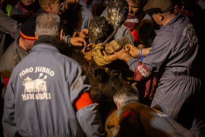 Los emboladores durante el festejo.