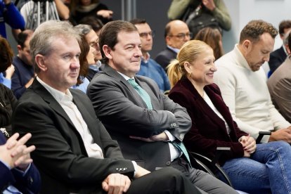 El presidente del Partido Popular de Castilla y León, Alfonso Fernández Mañueco, clausura el foro en Burgos.