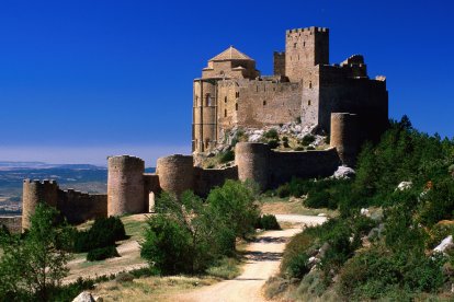 Un viaje a un reino medieval levantado sobre roca