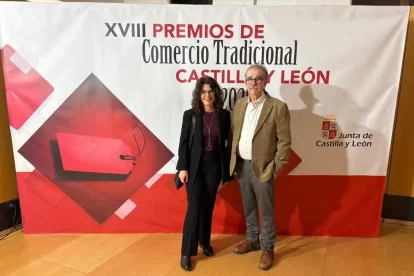 Entrega del premio a Twidd.