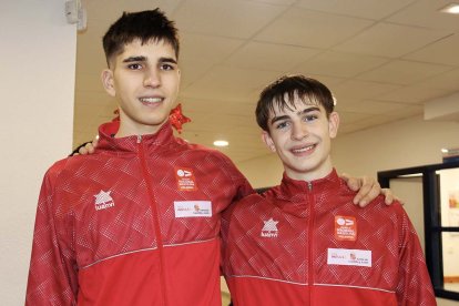Víctor Chamarro y David Maján defenderán los colores de la selección española.