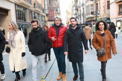 El secretario general del PSOECyL y candidato a la Presidencia de la Junta, Carlos Martínez, visita Zamora con motivo de la celebración de la Nochenueva.