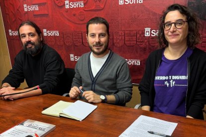 De izquierda a derecha, Daniel Hernández, Eder García y Blanca Villar.