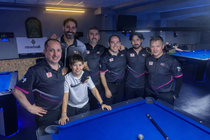 Los integrantes del Círculo Amistad Numancia.