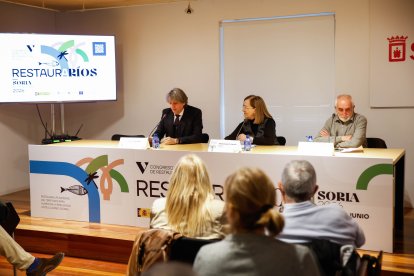 Presentación del congreso ´RestauraRíos 2026´.