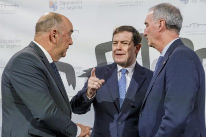 Miguel Ángel de Vicente, Alfonso Fernández Mañueco y José Mazarías, en Segovia
