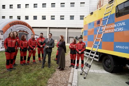 El consejero de Medio Ambiente, Vivienda y Ordenación del Territorio, Juan Carlos Suárez-Quiñones, inaugura las nuevas instalaciones del Centro Coordinador de Emergencias.