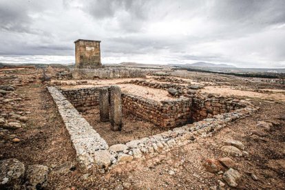 Restos de una vivienda en el actual yacimiento de Numancia.