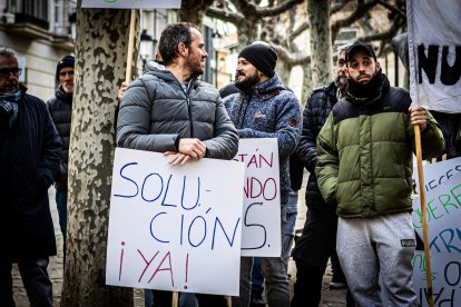 Protesta de archivo de los trabajadores de Losán por la situación que atraviesan.