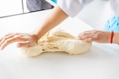 Las panaderías tradicionales se enfrentan también a la competencia en grandes superficies.
