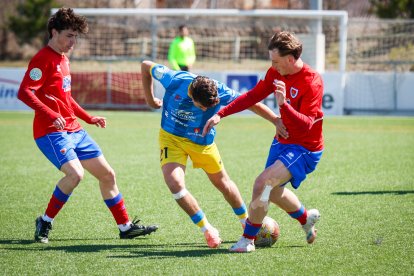 Tres puntos de oro para un Numancia B que abandona las tres posiciones de descenso directo.