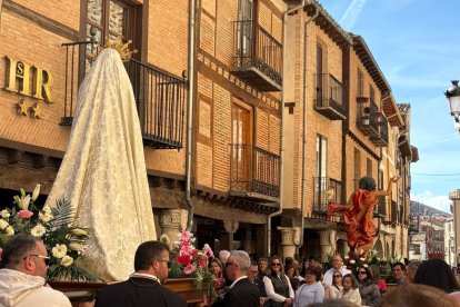 Celebración del Domingo de Resurrección, una de las jornadas más esperadas en la localidad.