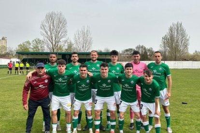 Once del C.D. San José que ha logrado este sábado su décima victoria consecutiva.