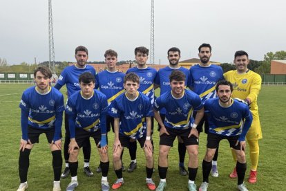 Once del C.D. Calasanz en Venta de Baños.