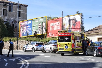 Los servicios de emergencia en el lugar del accidente.