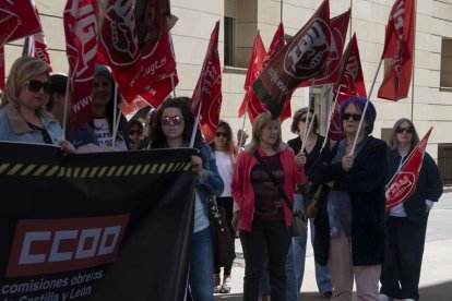 CCOO y UGT reclaman una nueva Ley de Prevención