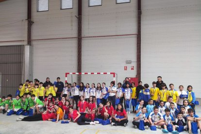 Participantes en las finales de los Juego Escolares.