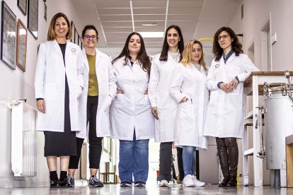 Equipo de investigadoras de la Universidad de Valladolid en Soria que trabaja en la línea de genética.