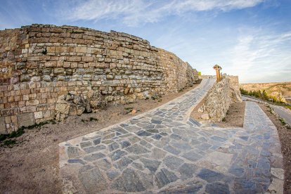 Uno de los tramos de la muralla de Medinaceli.