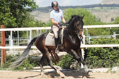 Ciara Natividad fue la mejor del regional en su categoría.