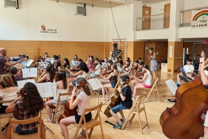 Sesión del curso Hagamos Música.