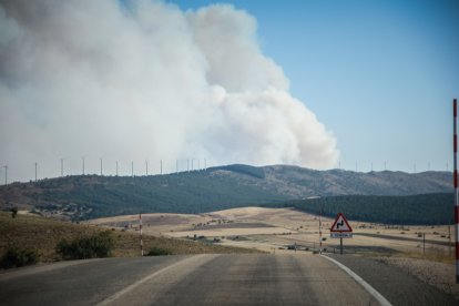 Tensión en el límite provincial de Soria y Guadalajara por el incendio.