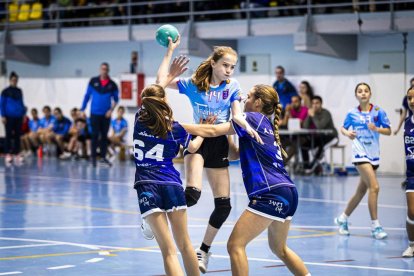 Más de 700 deportistas llenan el entorno del Moncayo