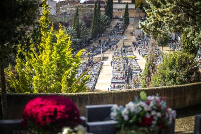 El cementerio de la capital durante la mañana del 1 de noviembre.