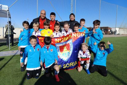 El conjunto benjamín B del Numancia.