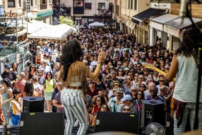 El buen ambiente se vivía en cara rincón de los conciertos del festival