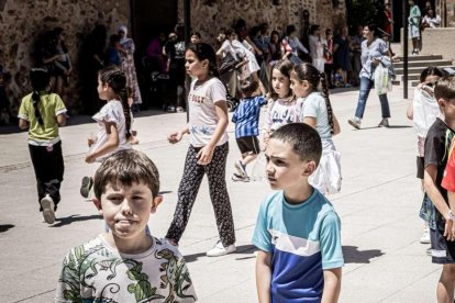 Comienzan los actos festivos con un juego pirotécnico para los más pequeños