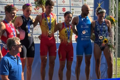Marina Muñoz en el podio como campeona de Europa.