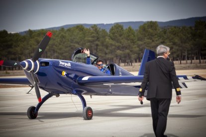 Acto institucional en el aeroparque - Mario Tejedor