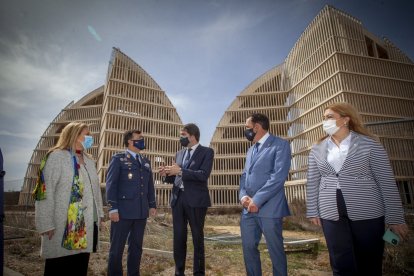 Acto institucional en el aeroparque - Mario Tejedor