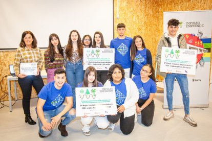 Entrega de premios de las mejores iniciativas emprendedoras. MARIO TEJEDOR (8)