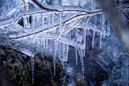 Temperaturas extremas congelan la Laguna negra - MARIO TEJEDOR (14)