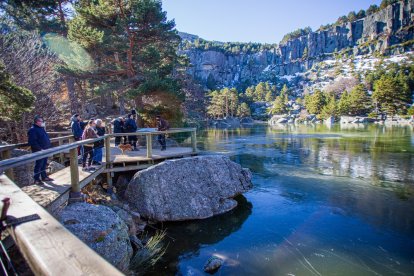 Temperaturas extremas congelan la Laguna negra - MARIO TEJEDOR (27)