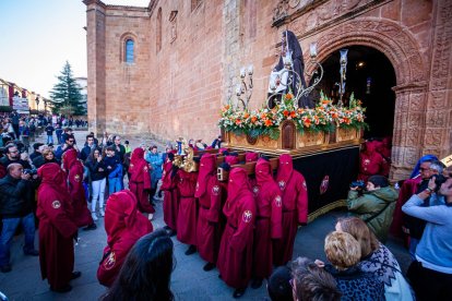 Procesión de Las caídas de Jesús. MARIO TEJEDOR