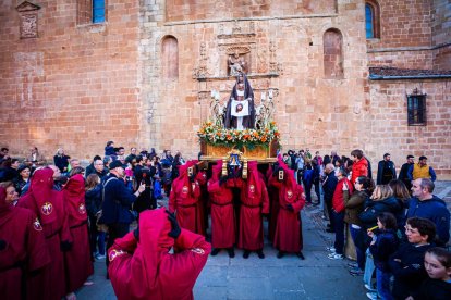 Procesión de Las caídas de Jesús. MARIO TEJEDOR