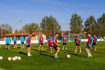 Entrenamiento del CD Numancia. MARIO TEJEDOR (1)