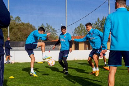 Entrenamiento del CD Numancia. MARIO TEJEDOR (8)
